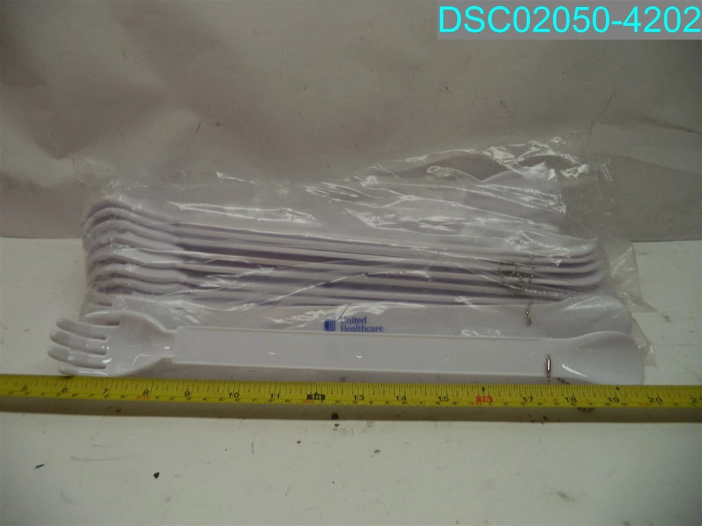 QTY=19: White United Healthcare Shoe Horn & Back Scratcher