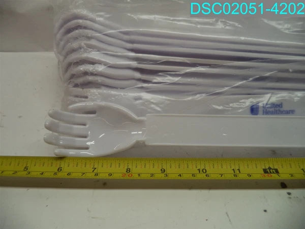 QTY=19: White United Healthcare Shoe Horn & Back Scratcher